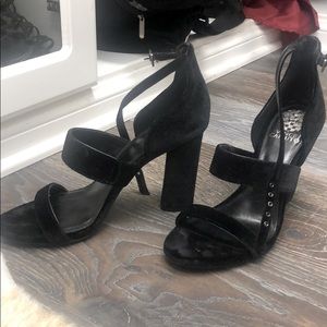 Black velvet heel (Vince Camuto)